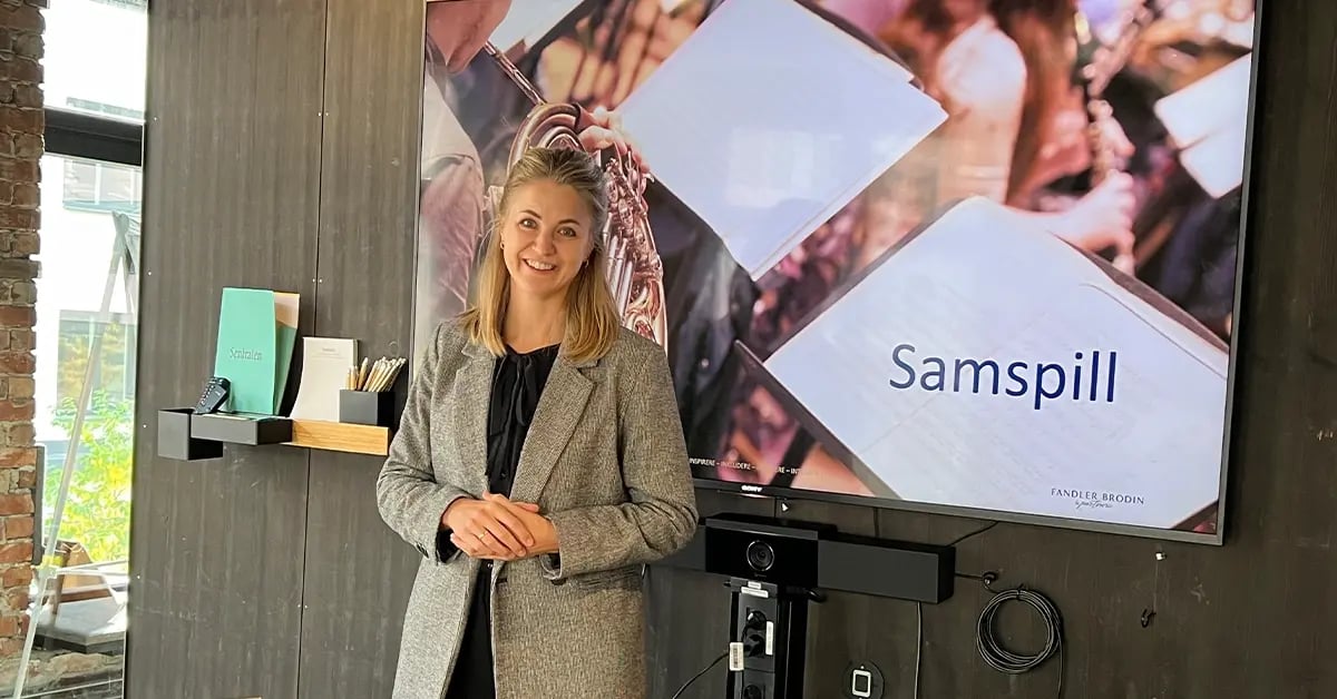 Lise-presenterer